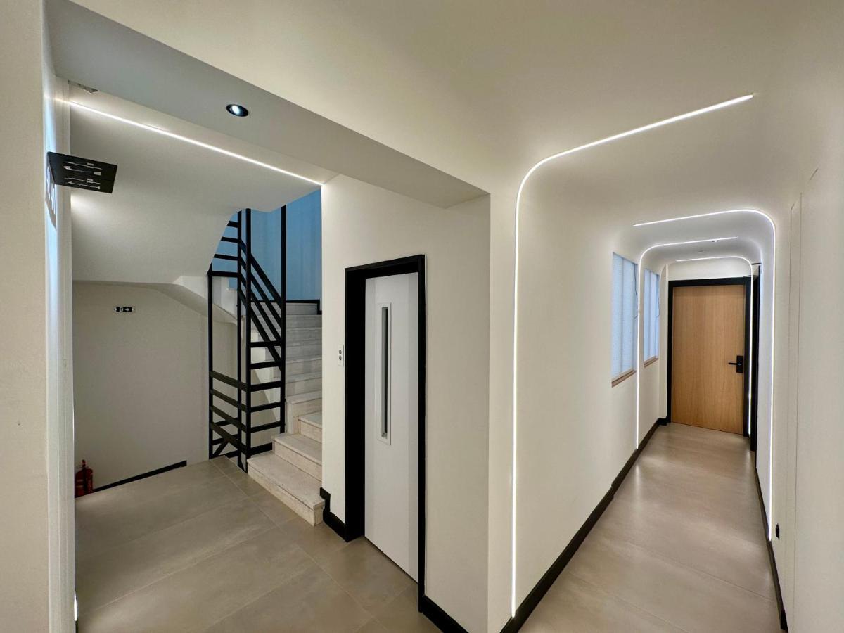 Aparthotel Athensowl Esterno foto
