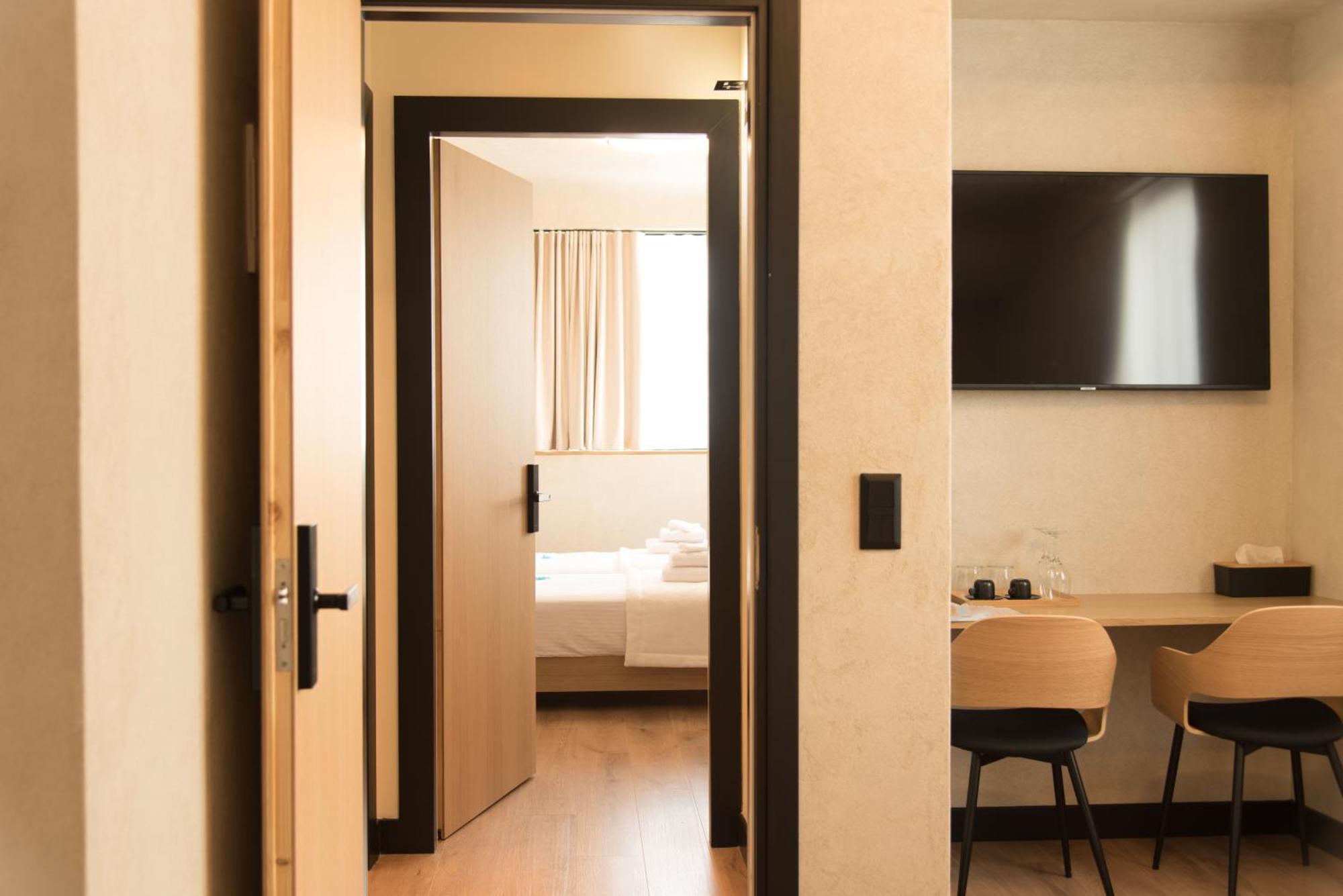 Aparthotel Athensowl Esterno foto